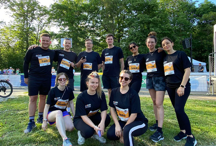 team-running-740x500